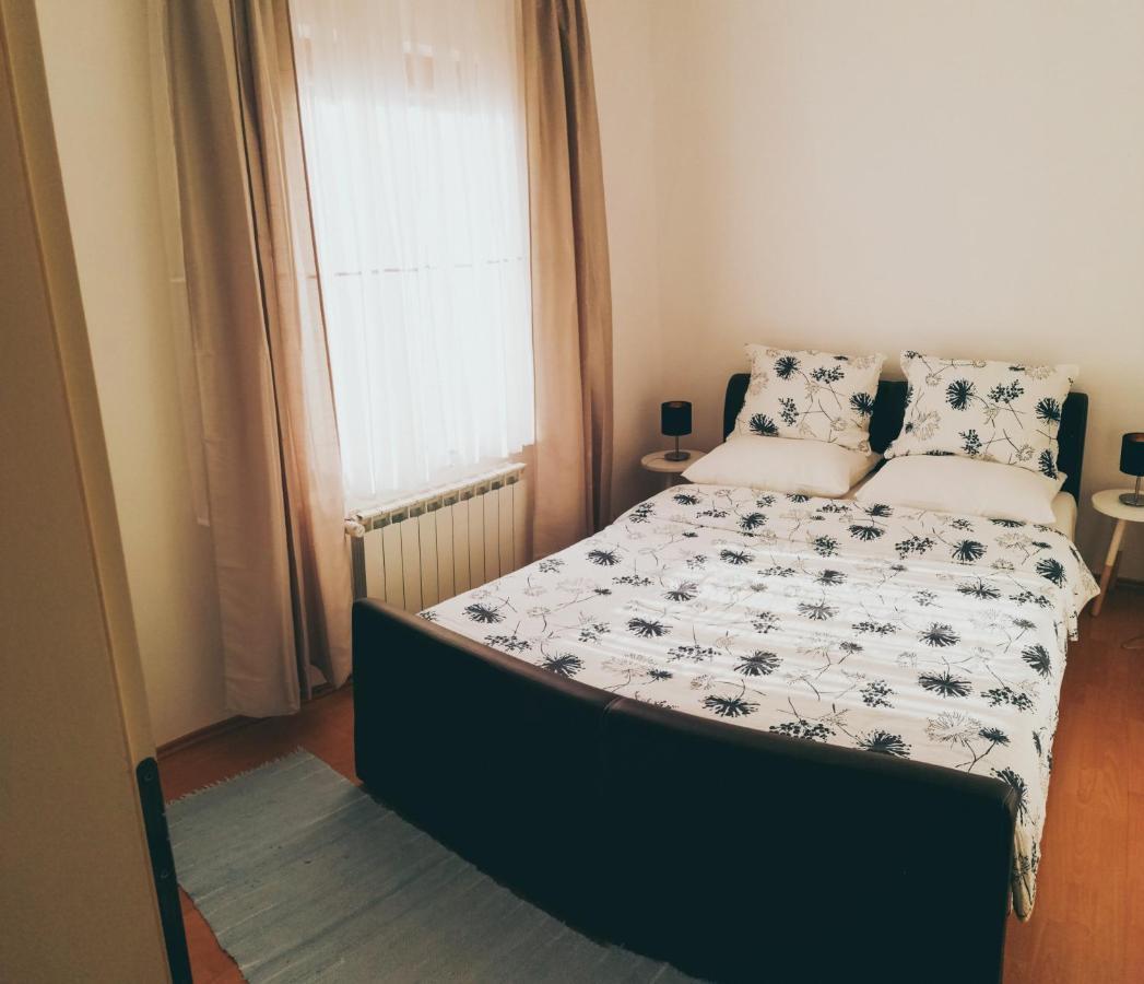 Duplex House Apartamento Bijeljina Exterior foto
